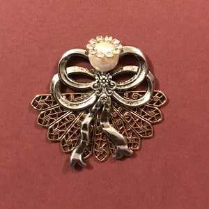 Guardian Angel Pin