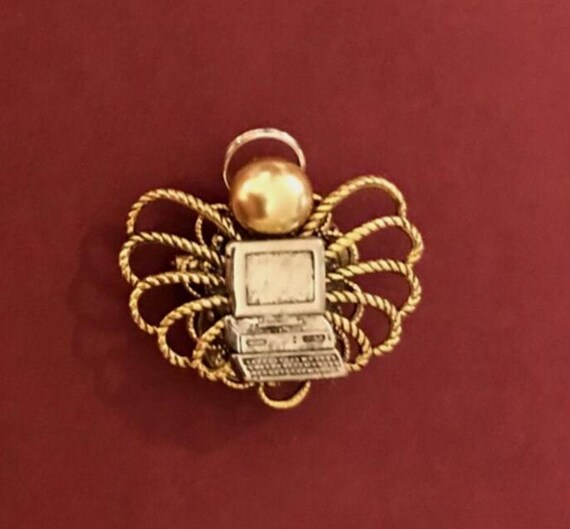masu ピン　エンジェル Computer Angel Pin - Etsy Israel