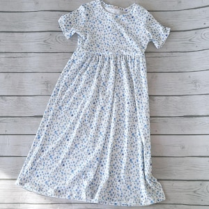 Maxi dress for girls Modest girls dress Dress with sleeves Toddler summer dress Handmade dress for kids Birthday dress Special occasion dres