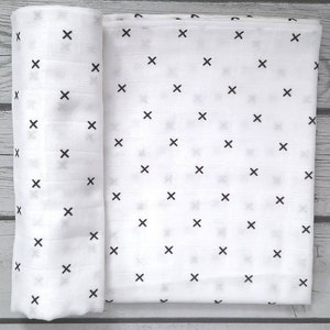 Black and white swaddle Organic muslin swaddle blanket Newborn photo prop boy Double gauze baby blanket Baby accessories boy Modern baby