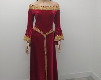 medieval dress queen