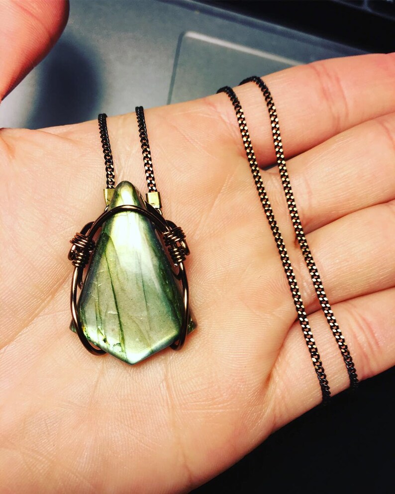 Gold Plated Petite Labradorite Pencil Point Pendant PE2DG