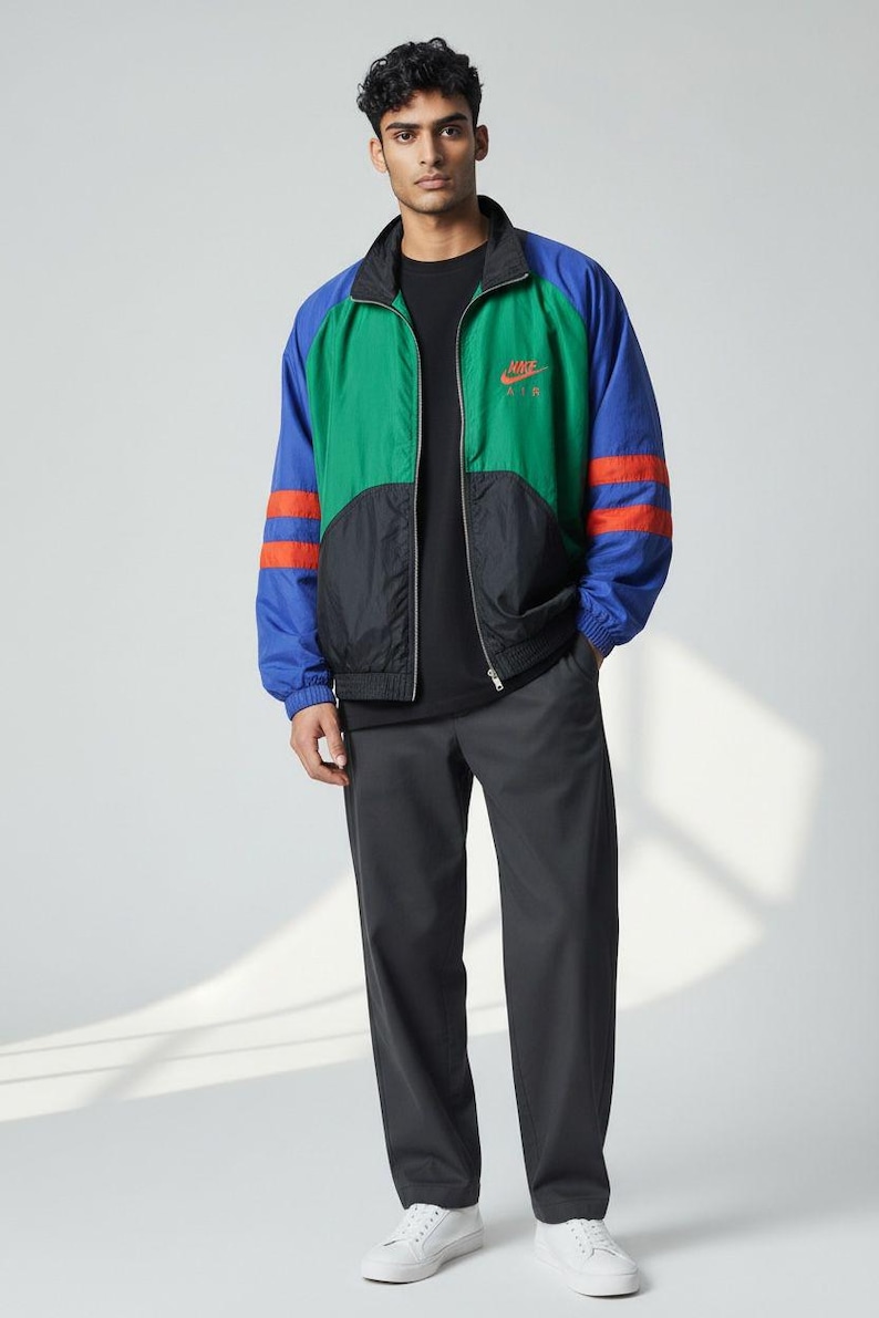 Chaqueta Nike Air Jordan vintage, colorida y rara imagen 2