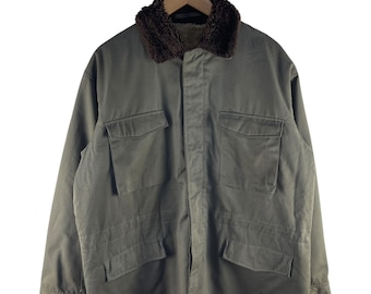 Vintage Japanse militaire JSDF-veldjas voor koud weer uit 1987, boa gevoerde olijfgroen