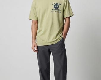 Buzz Rickson's US Army Air Forces 'Queen of Hearts' graphic T-shirt gemaakt in de VS