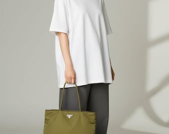 Vintage Prada Tessuto nylon draagtas groen driehoekig logo gemaakt in Italië