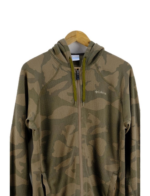 Vintage Columbia Camo Sweater - image 3