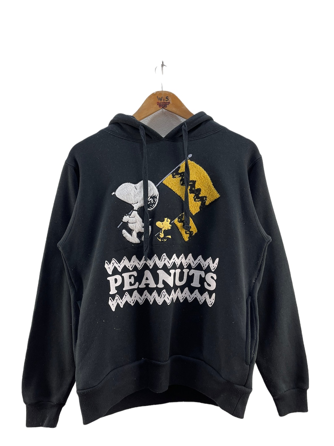 トップス BOOTLEGGERS SNOOPY SWEAT HOODIE BLACK M トップス BOOTLEGGERS SNOOPY SWEAT HOODIE BLACK M Amazon.com
