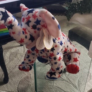 RARE with Errors Ty Beanie Baby Elephant Righty 2004 # 62