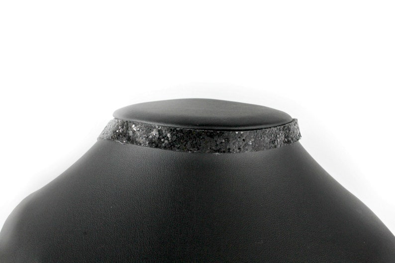 Glam holiday party evening black glitter sparkly choker necklace adjustable for woman for teen sequins short necklace choker for the night