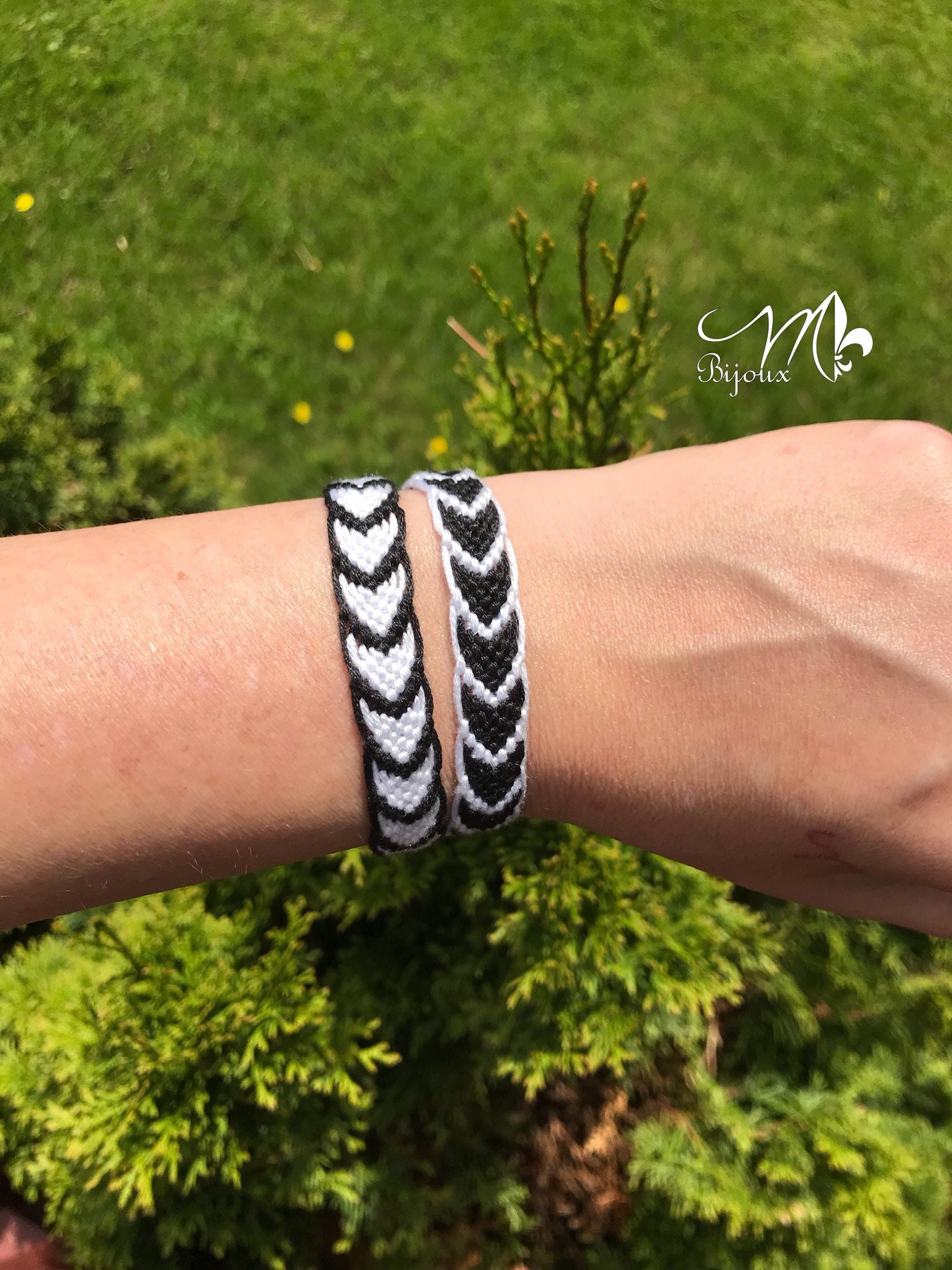 Friendship Bracelet White and Black 
