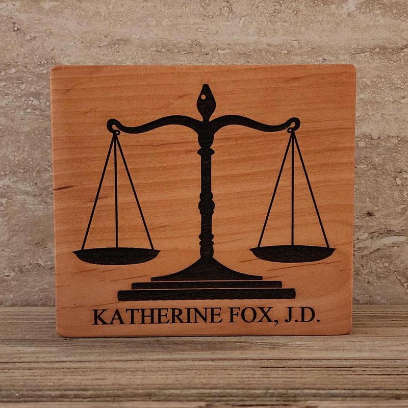 Scale of justice key holder main image 1