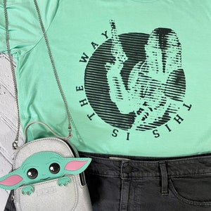これが道、マンダロリアンにインスパイアされたユニセックスTシャツ