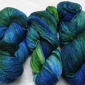 Knitsilk Tops yarn-Roving Silk Hand Tie & Die Yarn