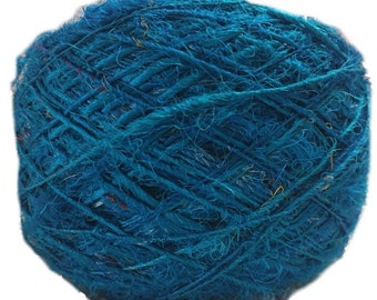 Fil de soie sari recyclé - Couleur unie, nuance turquoise (100 grammes)
