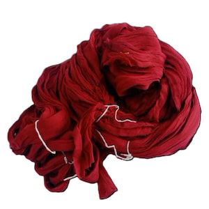 Sari Soie Ruban super encombrant - vert menthe - rubans de soie Sari  - idéal pour les médias mixtes, fabrication de tapis, bijoux