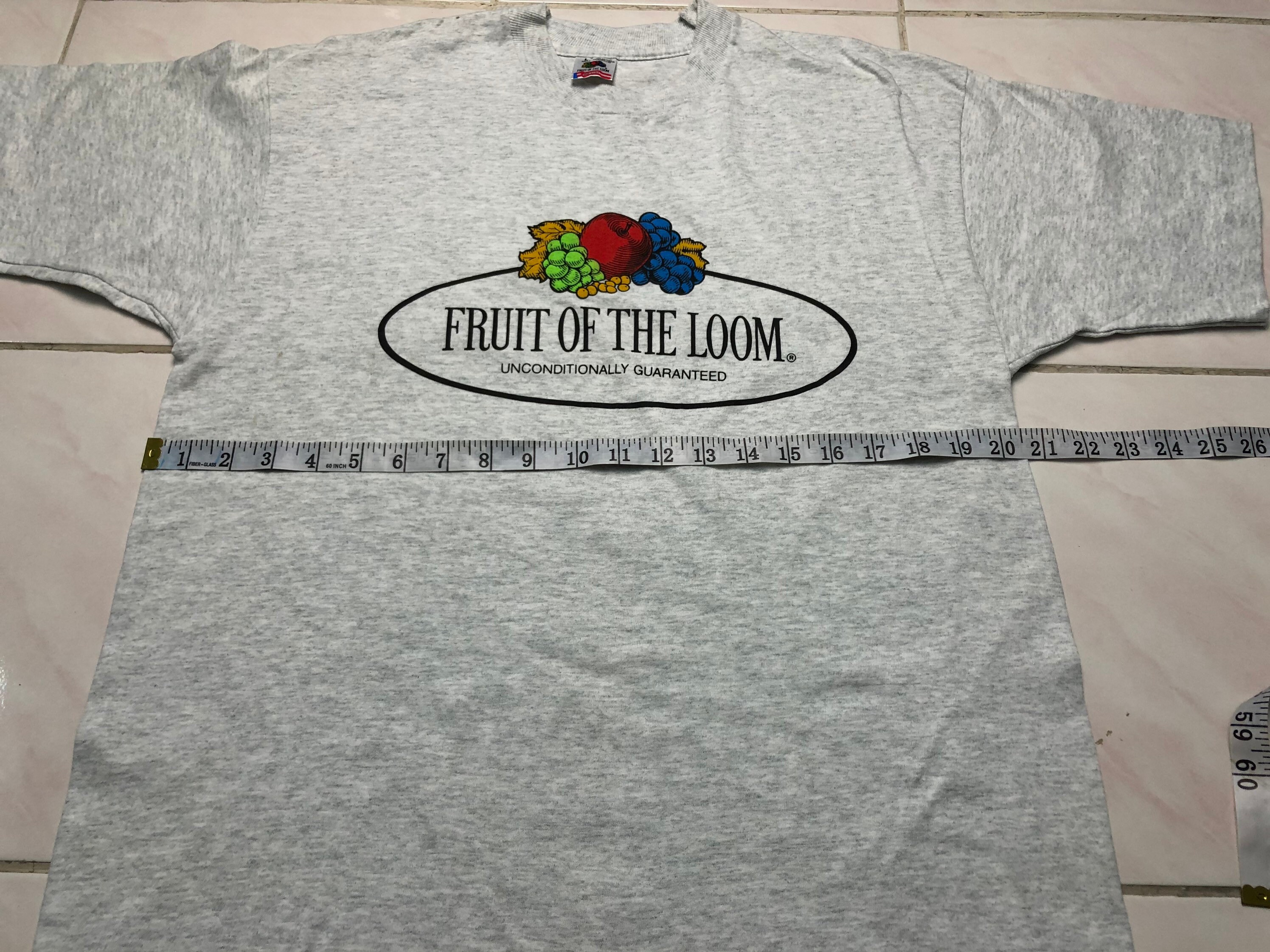 Vintage Fruit of the Loom T-shirt - Etsy