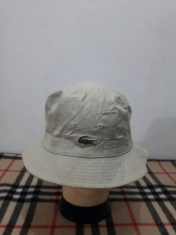 bucket hat lacoste