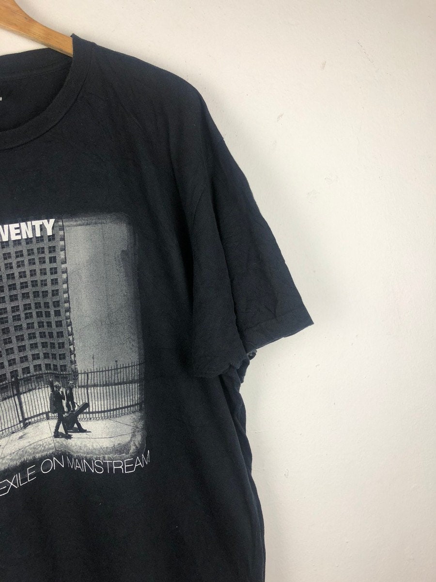 Matchbox Twenty Band T-shirt - Etsy 