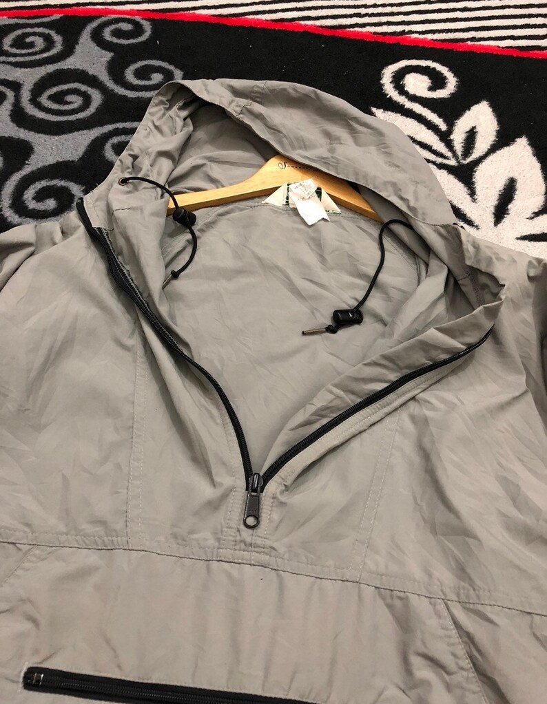 L.L Bean Pullover Windbreaker