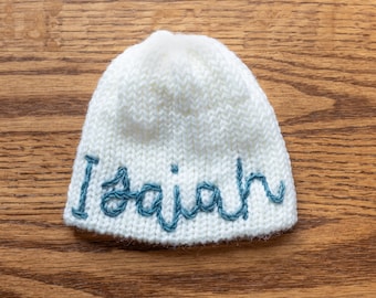 Personalized Knit Hat for newborn. Great gift for baby, birth announcement, photoshoot prop, baby shower.  100% wool.