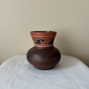 Southwest Ceramic Pottery Vase