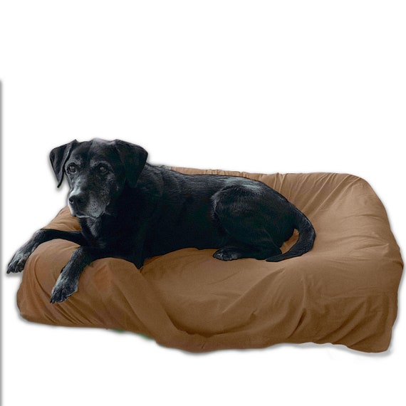 Lit en polaire pour chien ou chat avec traversin confortable