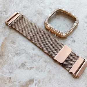 Fitbit Watch Rose Gold Color Band Set Crystal Bezel Bling Case Cover for Versa 2 3 4 Sense 1 2 Smartwatches Milanese Strap Protective Frame