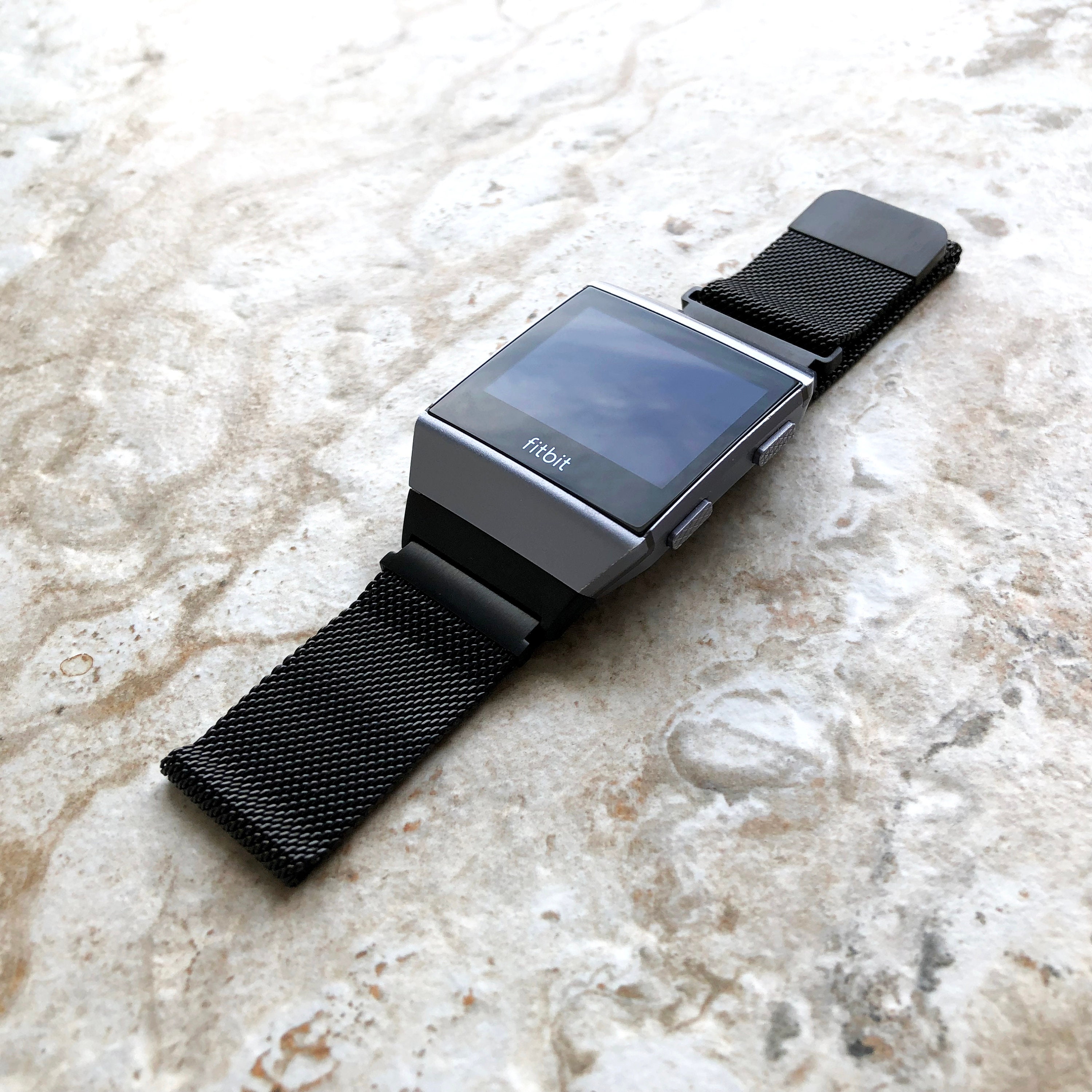 fitbit ionic milanese loop