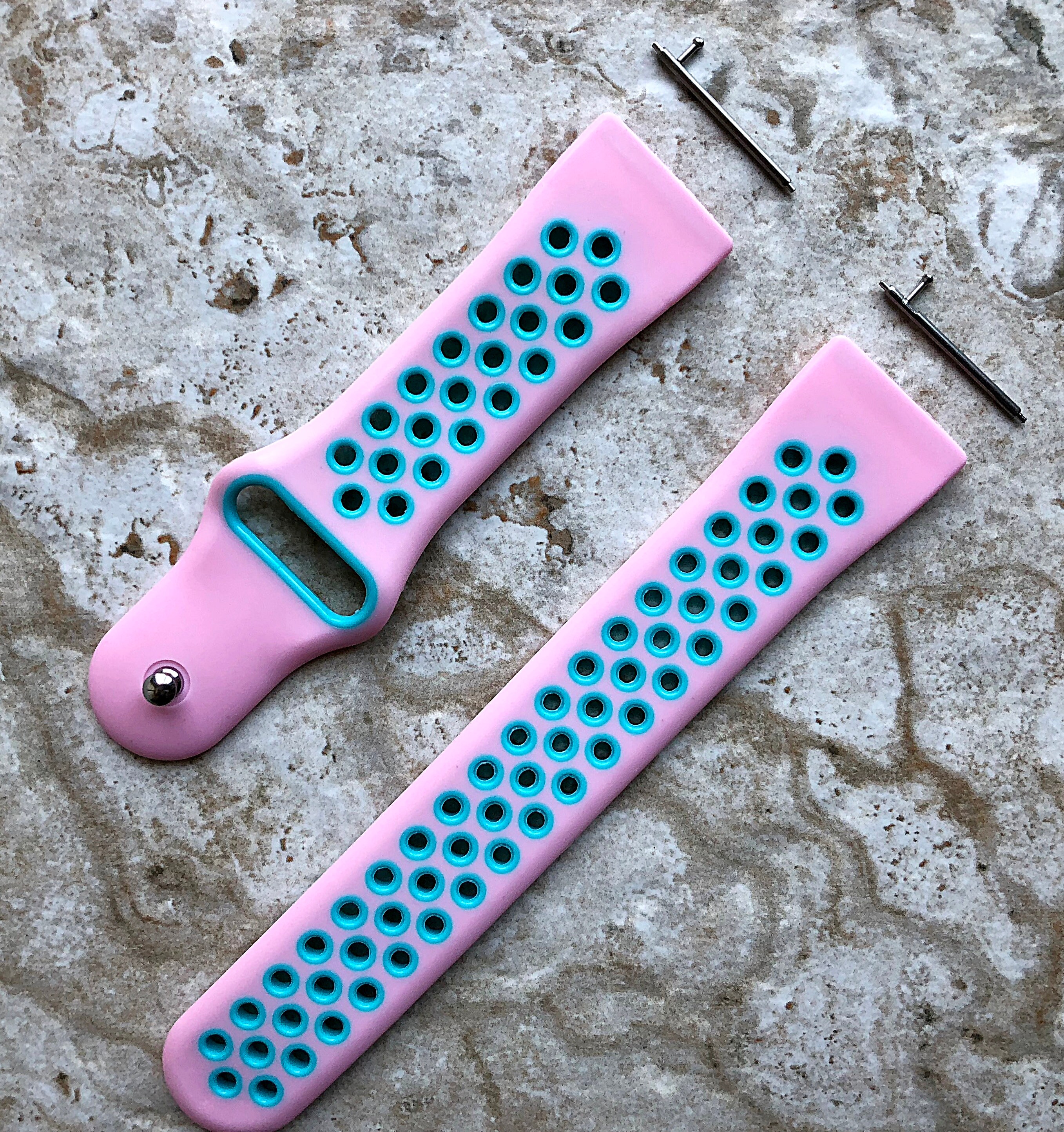 installing fitbit versa band