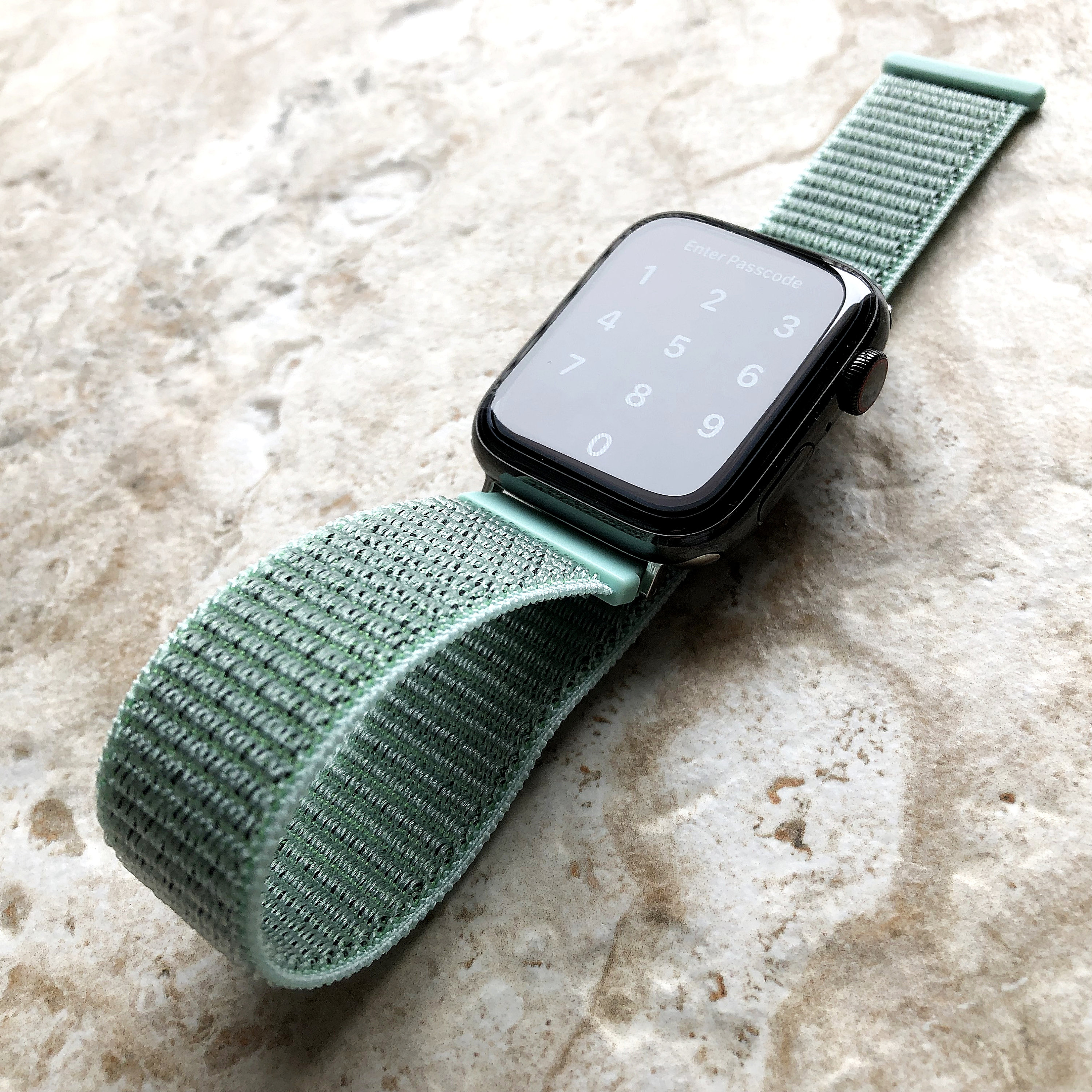 Sport loop inverness green sale
