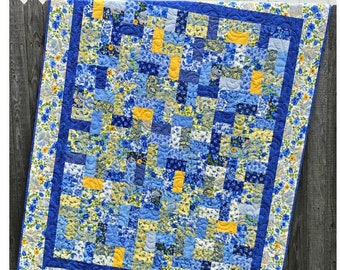 Cobblestone Charm Quilt Pattern Printed Version - Cuddle Cat Quiltworks CCQ060, Charm Pack Quilt Pattern, Easy Patchwork Quilt Pattern