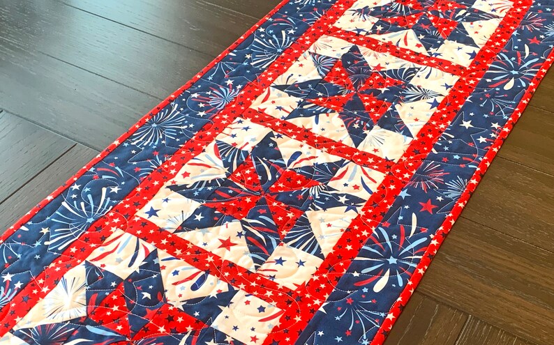 Pinwheel Stars Table Runner Pattern PDF Version CCQ076, Patriotic Stars ...