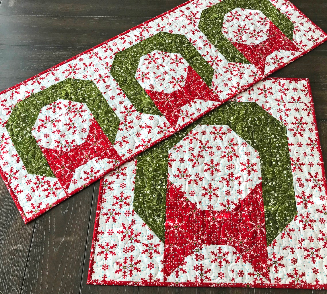 Christmas Wreath PDF Table Runner &amp; Topper Pattern CCQ063, PDF ...
