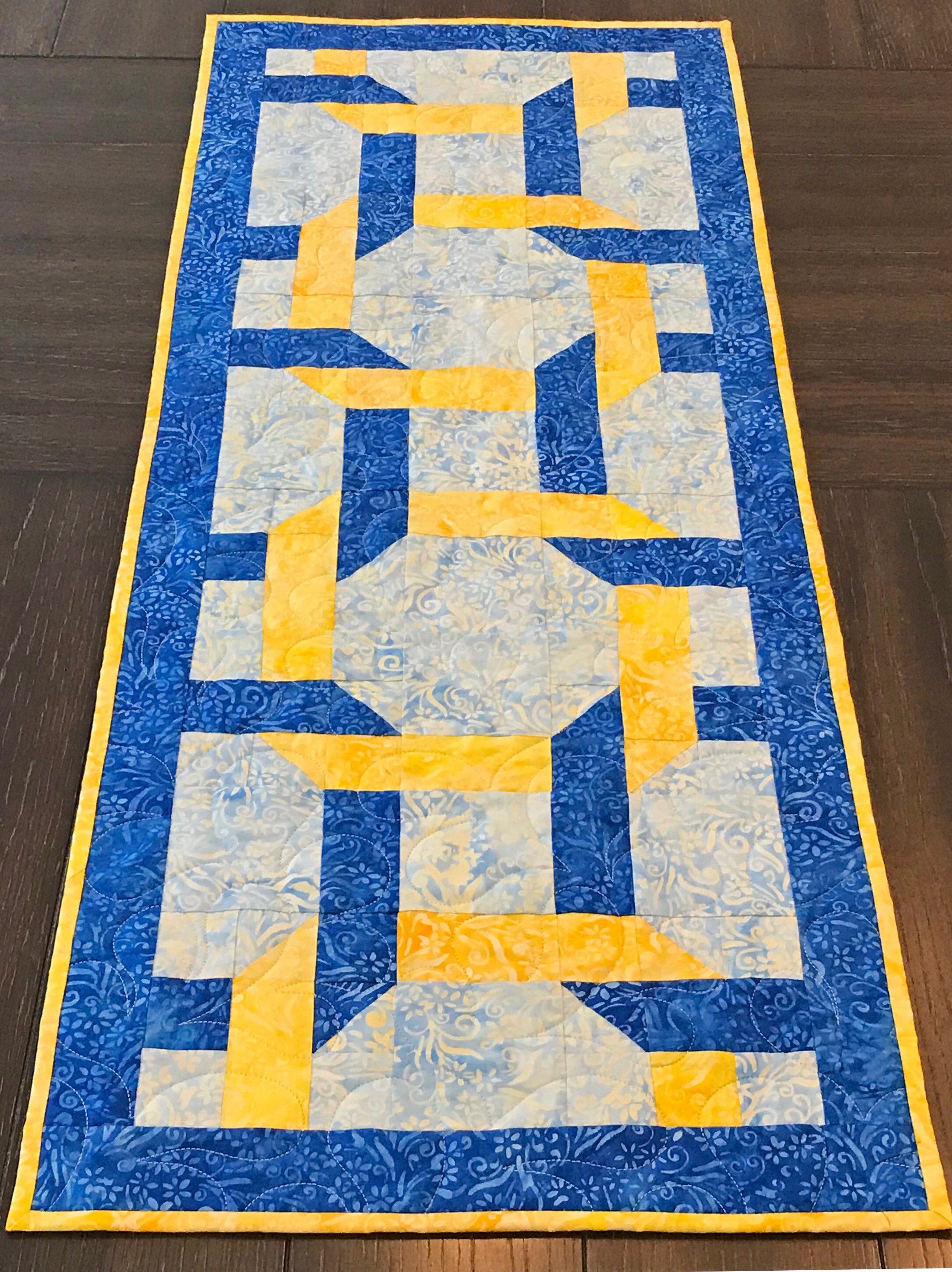 Woven Squares PDF Table Runner Pattern Modern Table Runner Etsy