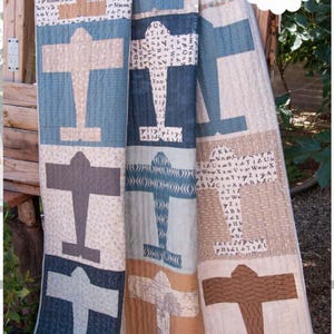 Airplane baby quilt hotsell
