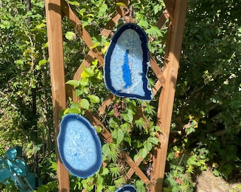 Handmade Blue Agate Wind Chimes: Birch Wood, Crystal Eye Agate (AC1914B)
