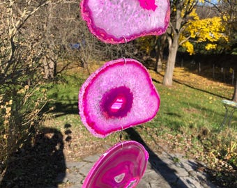 Molino de viento de ágata rosa hecho a mano: campana de piedra de ojo de cristal (S50074PK)