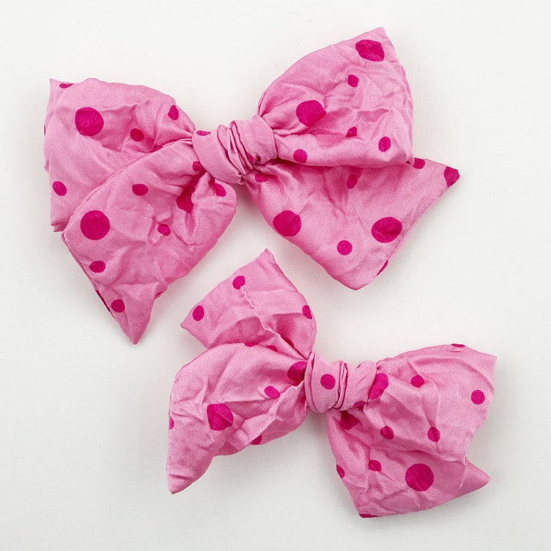 ChArLoTtE HaNd-TiEd BoW Pink Crushed Silk