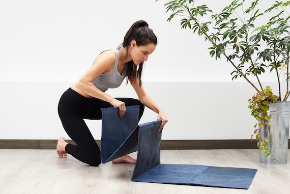 Tapis de yoga en cuir. Pliable antidérapant. Fitness Naturel. Tapis  dentraînement dentraînement dexercice. Tapis épais pilates Home Decor Siège  doreiller au sol -  Canada