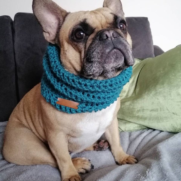 Dog snood, dog scarf, crochet