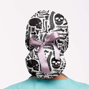 Bones and skeleton scrub cap for women