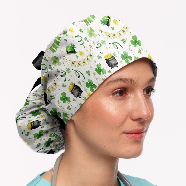 St. Patrick’s Day scrub caps, lucky shamrocks surgical cap, nurse hat with clover Bild 1