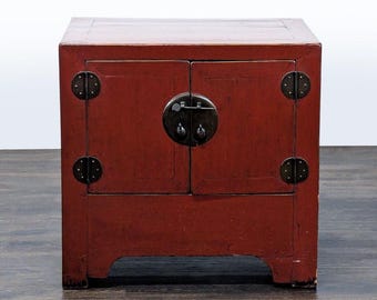 Vintage Chinese Cabinet/End Table