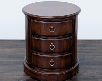 Hekman Oval Drum Table