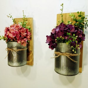 Wall mount flower pot, Hydrangea wall decor, Modern Farmhouse decor, Rustic home decor, wall vase, galvanized flower pot, Boho home decor