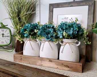 Rustic Farmhouse Table Centerpiece: Ceramic Vases & Pine Tray