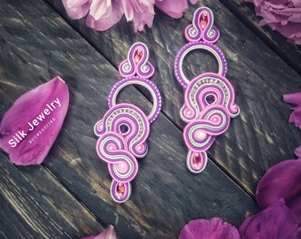 Boucles d'oreilles violettes, boucles d'oreilles pivoine fantaisie, boucles d'oreilles violettes, cadeau mentor