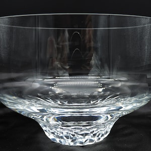 Modernist Hand-Blown Clear Crystal Bowl With Cut Pedestal Base Made In Krosno Poland