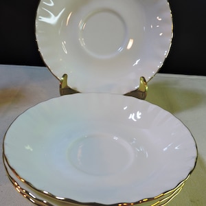 Royal Albert Bone China Val D&#39;or Saucers Made in England Set/4